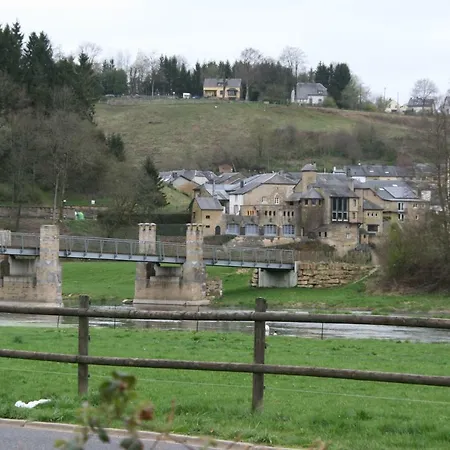 Le Du Breux Face Semois Au 2 Eme Etage * Chassepierre