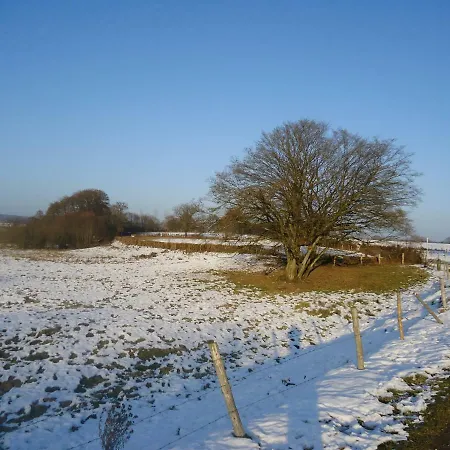 Le Du Breux Face Semois Au 2 Eme Etage * Chassepierre
