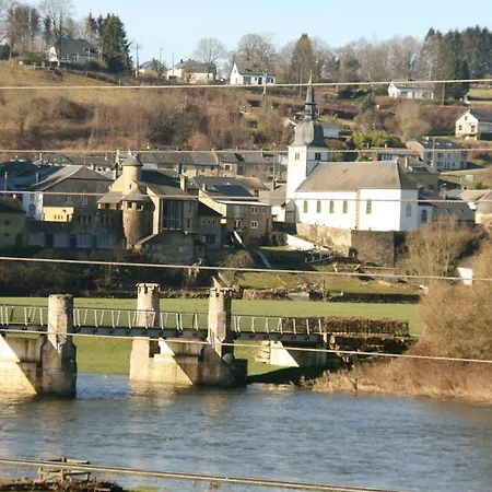 Le Du Breux Face Semois Au 2 Eme Etage Appartement